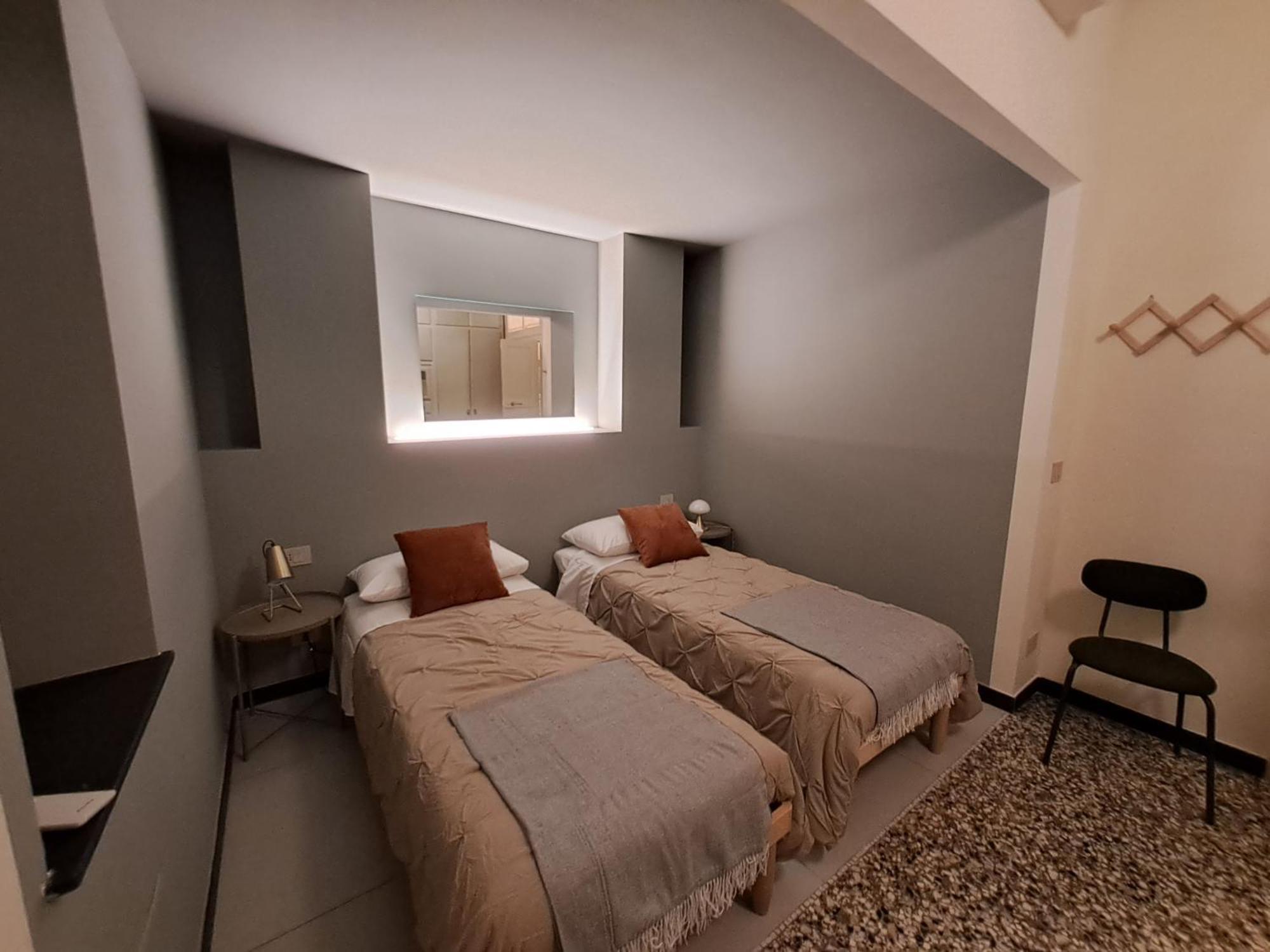 L'Alcova B&B, A Due Passi Dal Centro Genoa Luaran gambar